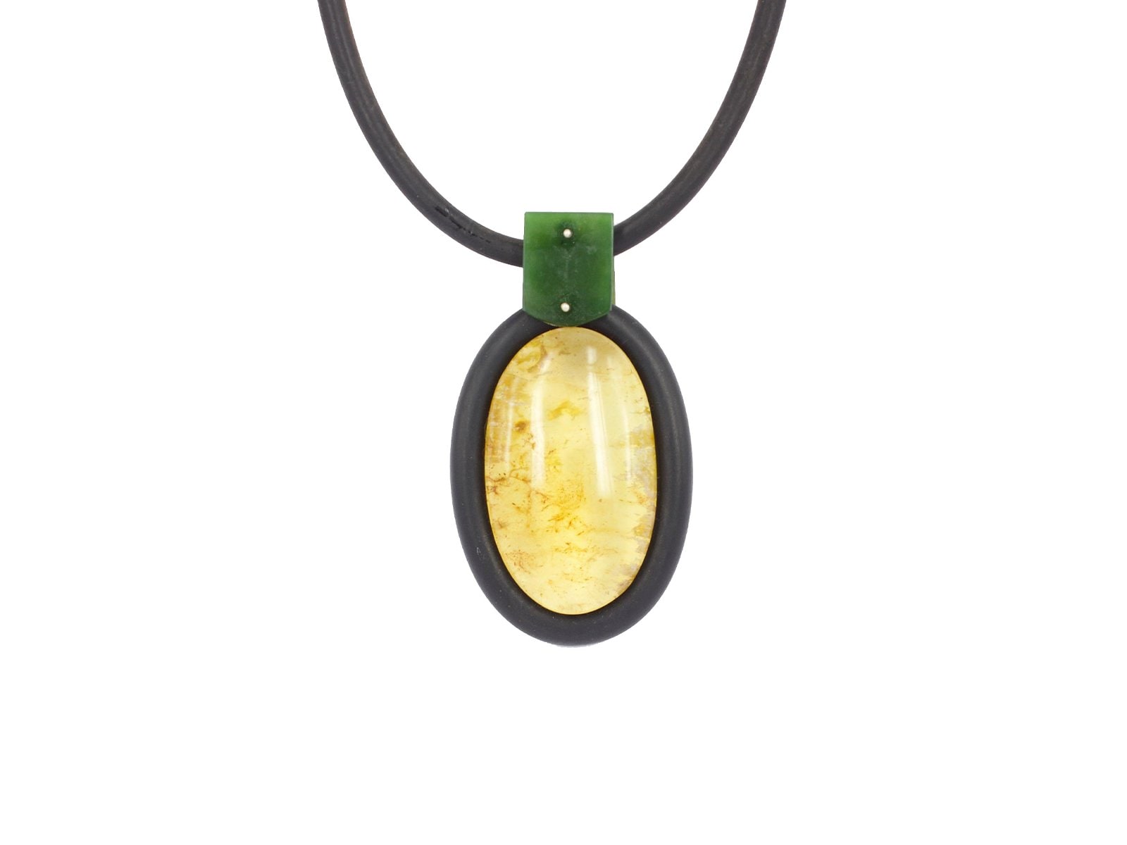 A necklace with yellow kauri gum and greenstone pounamu necklace from Neil Adcock 