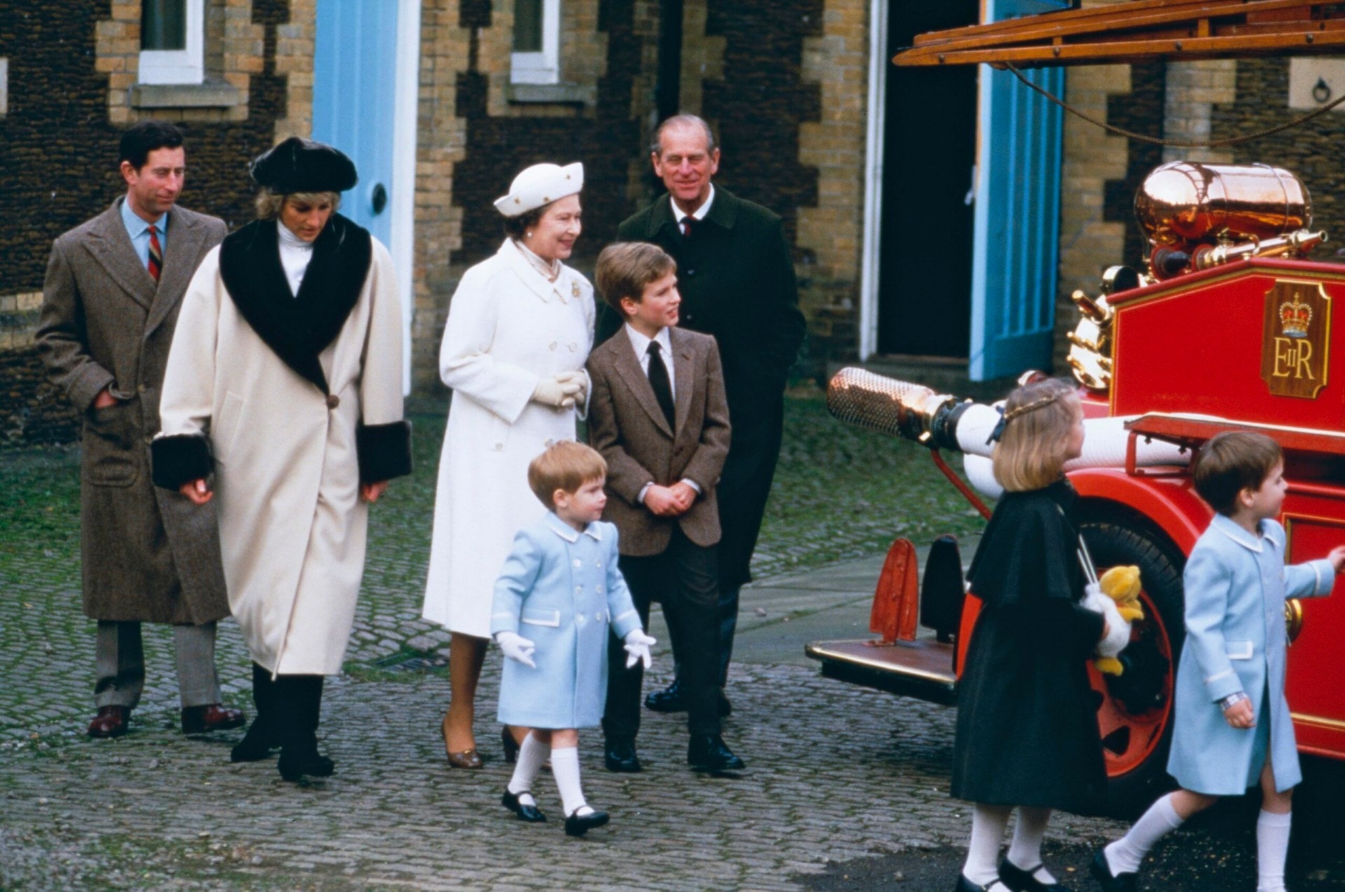 Young Harry and William in 1988 with the Queen and Prince Philip.