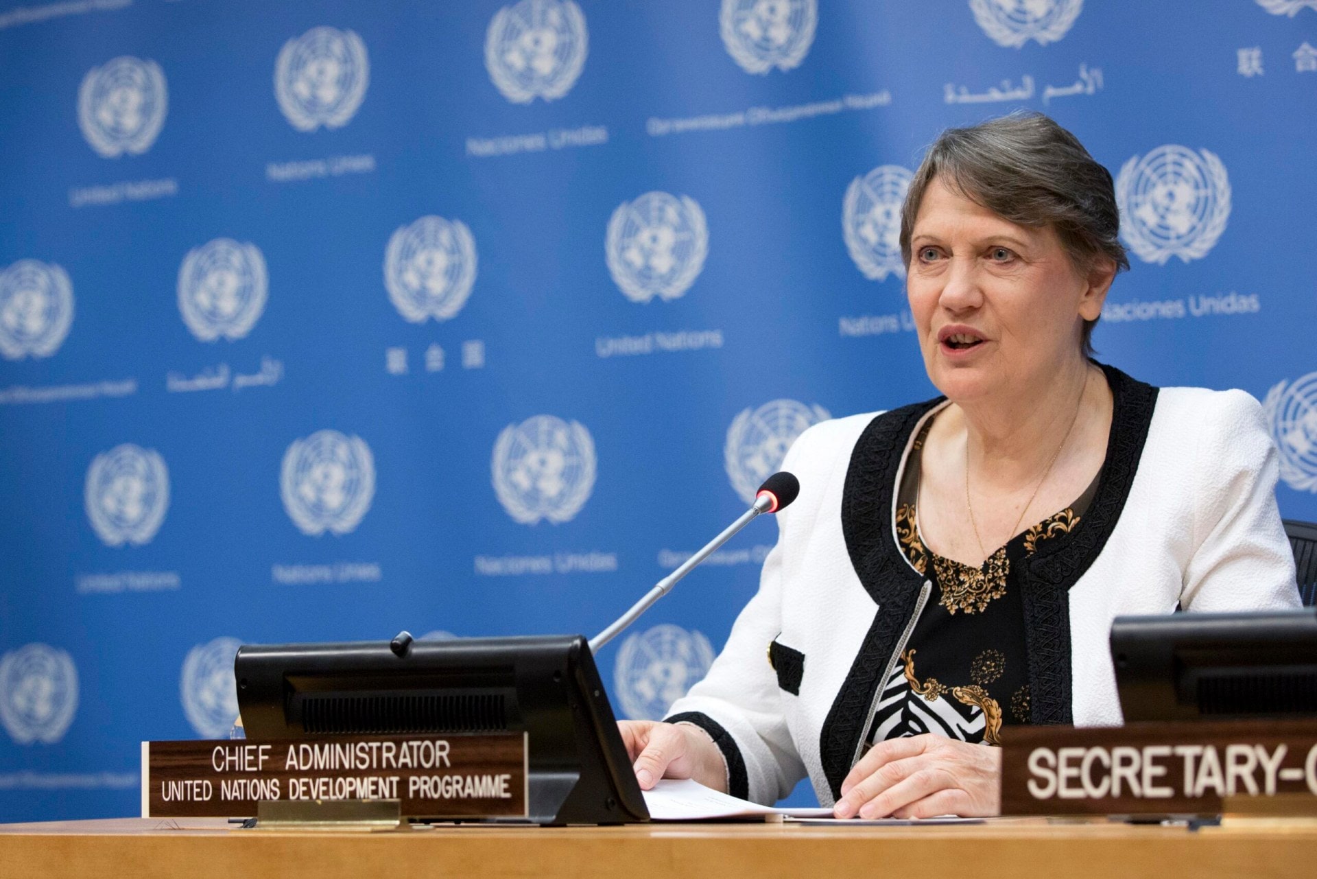 Helen Clark speaking in New York as administrator of the UNDP in 2015