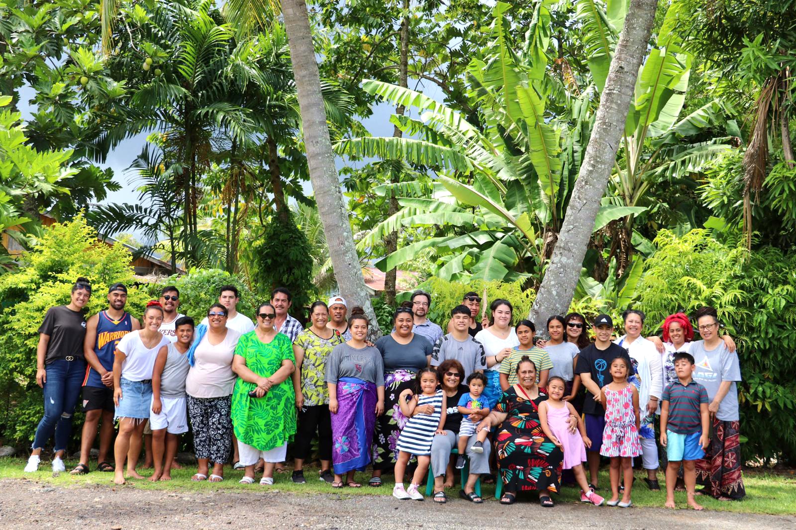 Sulu Fitzpatrick with extended family in Apia, Samoa