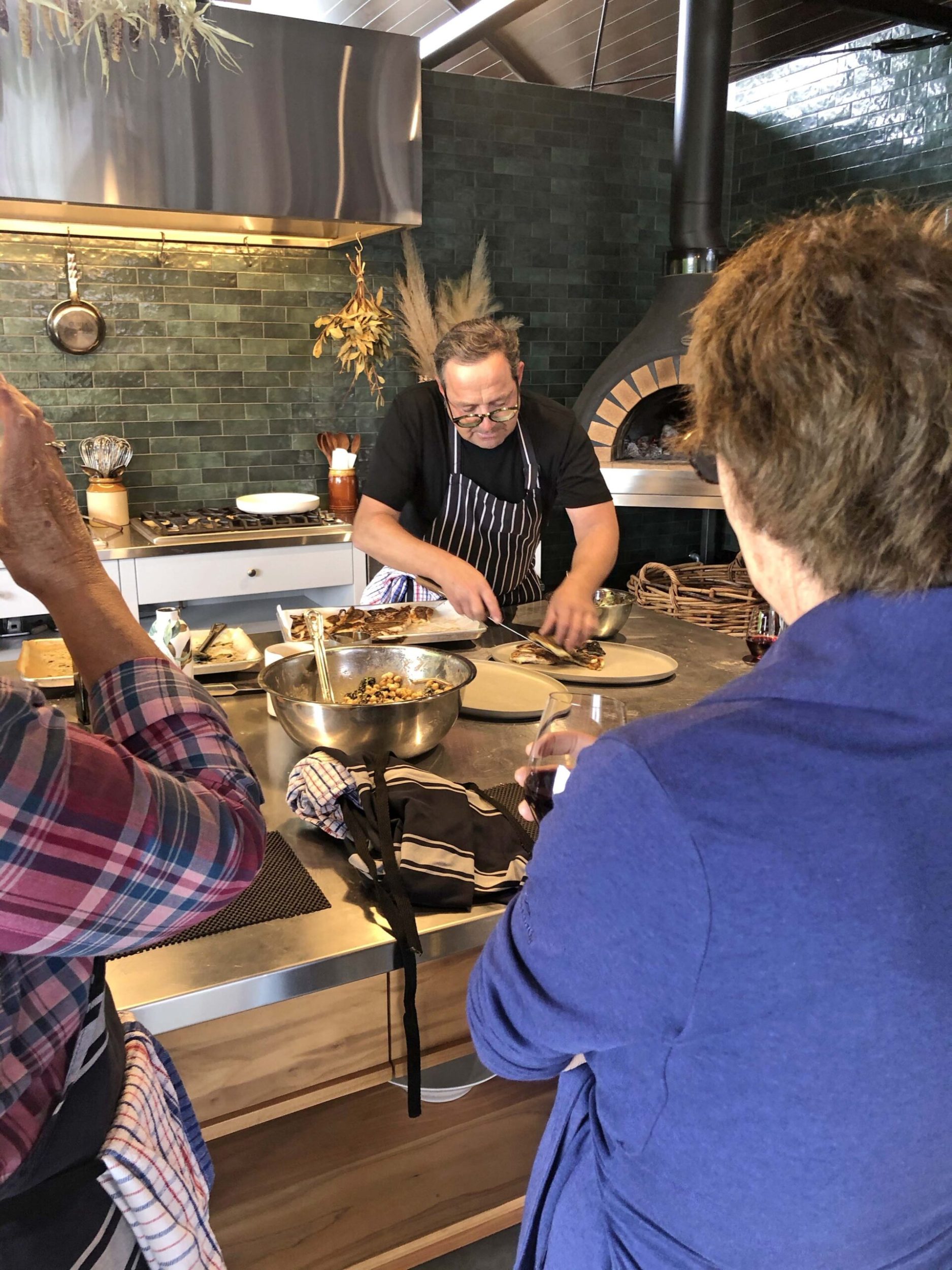 Michael Van de Elzen doing a cooking demonstration