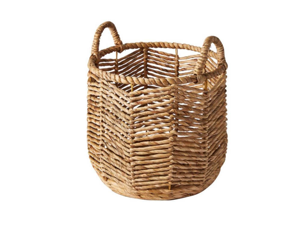 Round wood chevron basket