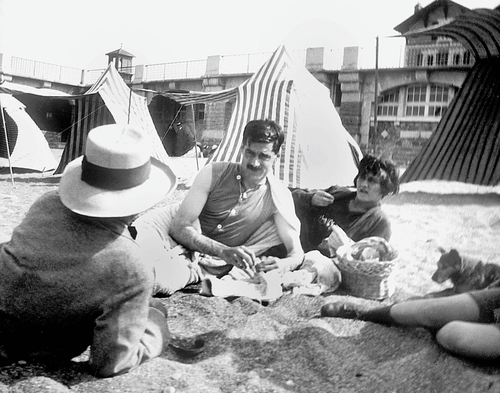 Coco Chanel and Boy at Saint Jean de Luz in 1917