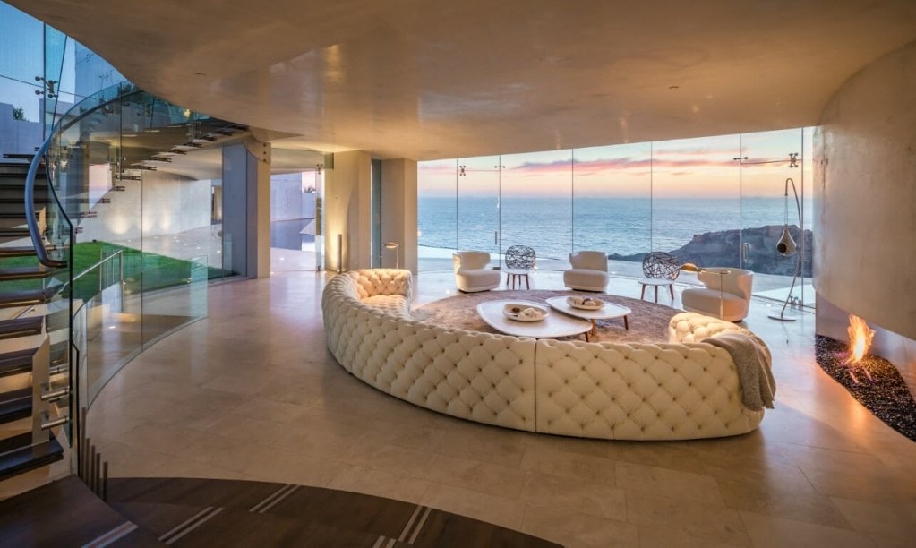 Alicia Key Living Room Ocean View