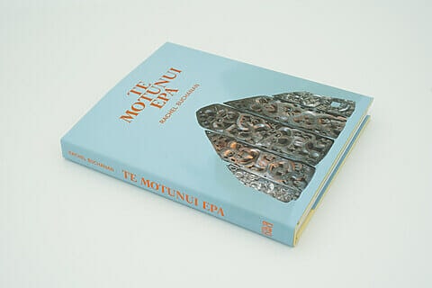 Te Motonui Epa Book Cover