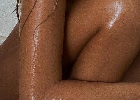 6 amazing natural beauty benefits of aloe vera 2 How to Get Rid of Ingrown Hairs @Goop Woman Magazine Fashion and Beauty 1 1