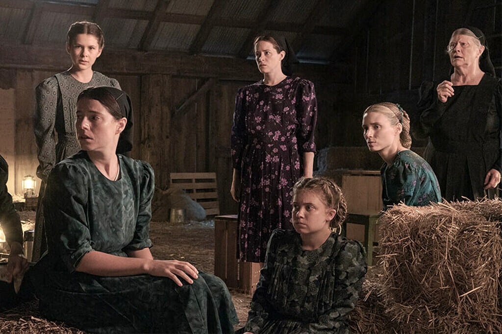 WOMEN TALKING (2022) Rooney Mara, Claire Foy, and Jessie Buckley CR: Michael Gibson/United Artists Releasing