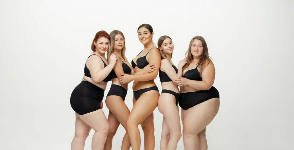 Portrait,Of,Beautiful,Young,Women,With,Different,Shapes,Posing,On