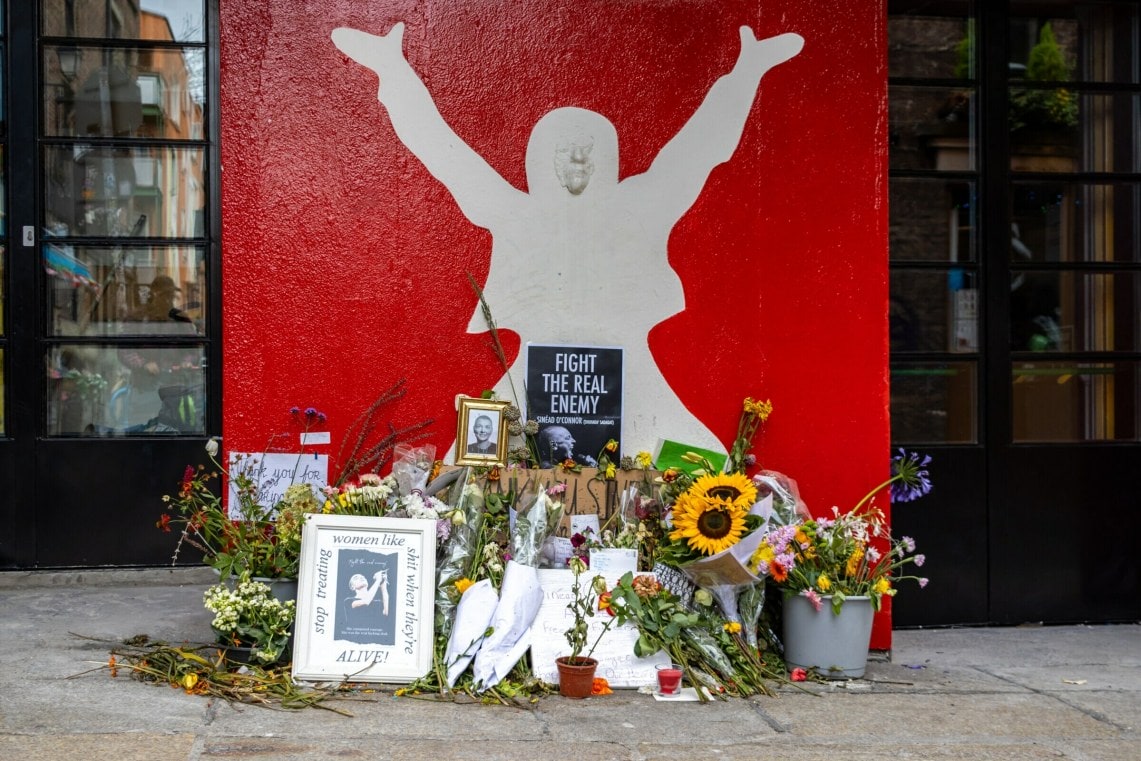 Fans pay tribute to musical legend Sinead O'Connor at a memorial in Dublin