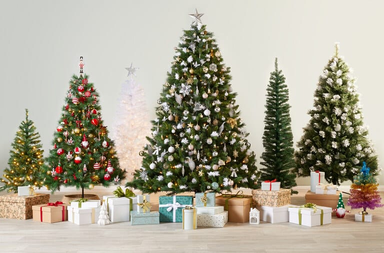 Christmas_FY24_KV_Sea_Of_Trees_61_20230908