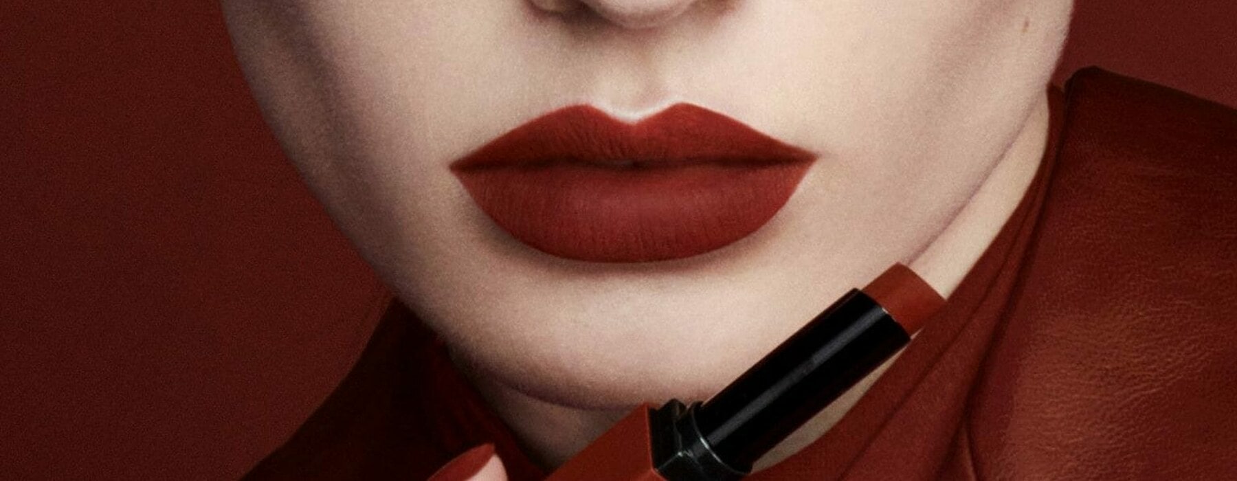 The-Comeback-Of-Matte-Lipsticks-NARS-Woman-Fashion-and-Beauty
